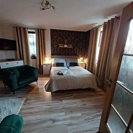 Ubytovani V Soukromi Na Sadove 906 - Valtice Exterior foto