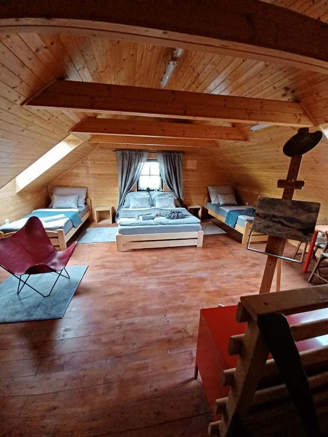 V Soukromi Na Sadove 906 - Homestay Valtice